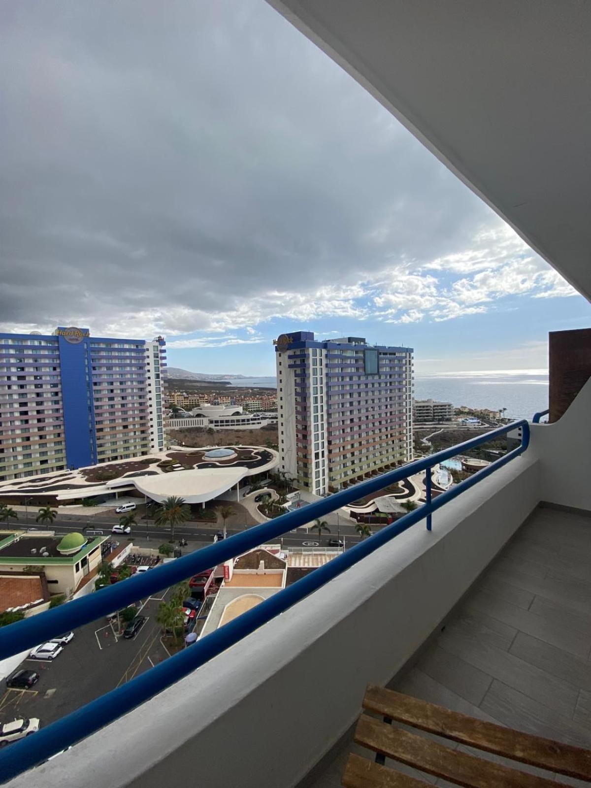 Paraiso Sky, Playa Paraiso 阿德耶 外观 照片